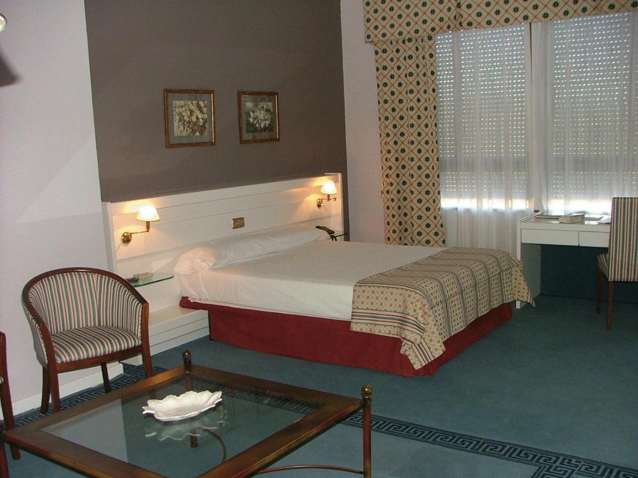 טרוחיו Hotel Las Cigueenas חדר תמונה