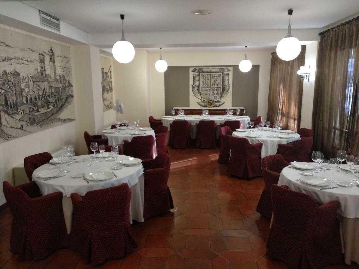 טרוחיו Hotel Las Cigueenas מראה חיצוני תמונה